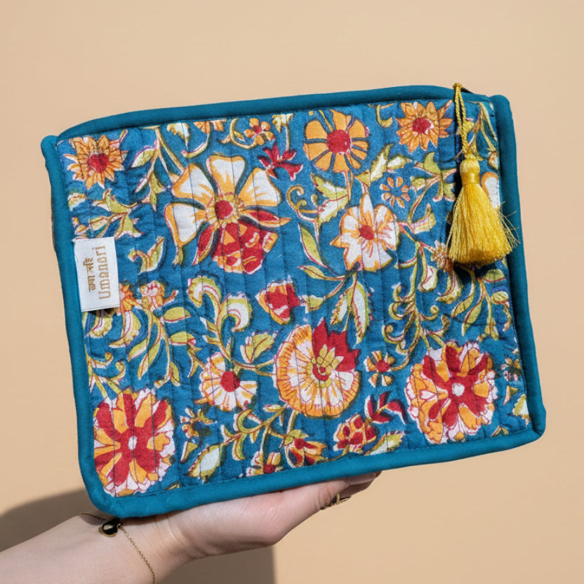 Trousse de toilette triangle Bageecha