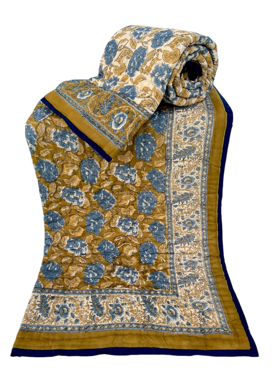Dessus de lit boutis en coton matelassé imprimé à la main selon la technique du block print, confection artisanale en Inde par Umanari.